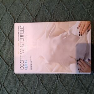 Uglies - Scott Westerfeld